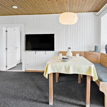 2 Bedroom In Sydals Apartman