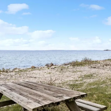 2 Bedroom In Sydals * Østerby